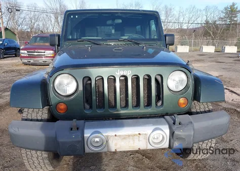 2010 Jeep Wrangler Unlimited Sahara from USA, damaged, VIN 1J4BA5H11AL223139